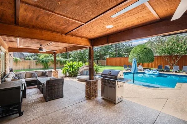 $6,500 | 3621 Welwyn Way Drive, Bedford, TX 76021