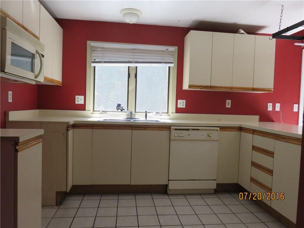 419 New Dam Road Waterboro, ME 04061 - Photo 9 of 19 Kitchen