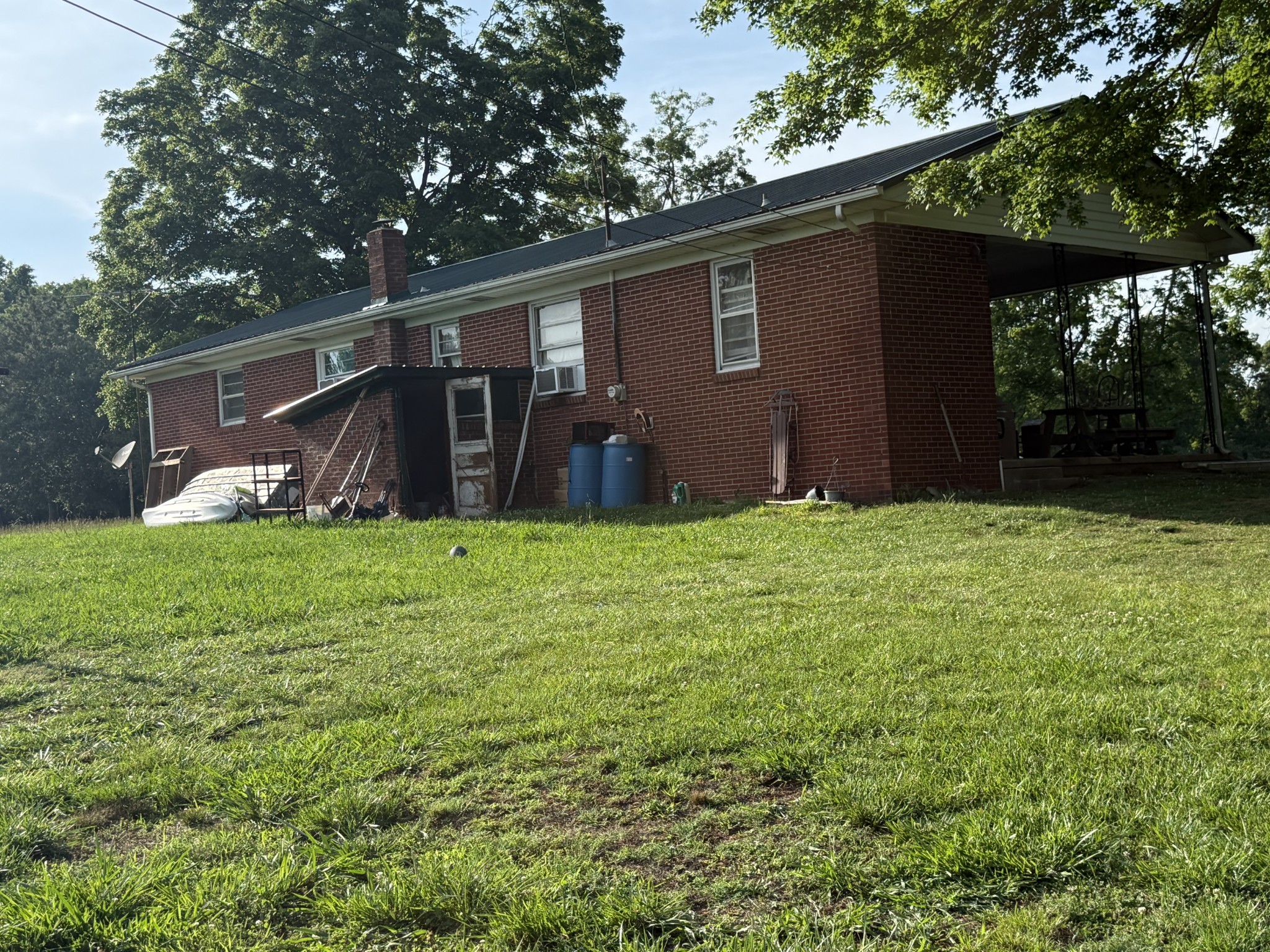 485 West Grinders Switch Road Centerville, TN 37033 - Photo 3 of 22