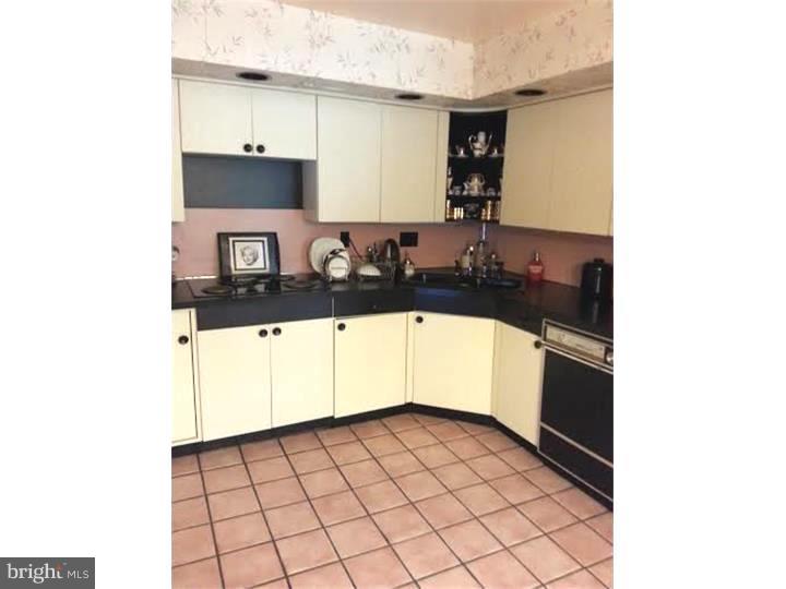 8800 Rising Sun Avenue Philadelphia, PA 19115 - Photo 5 of 12 Gallery Image 5