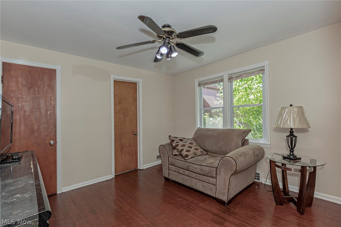 3826 Colony Road South Euclid, OH 44118 - Photo 29 of 35