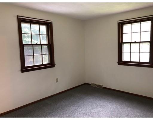 97 Raffaele Road Marlborough, MA 01752 - Photo 9 of 20 Gallery Image 9