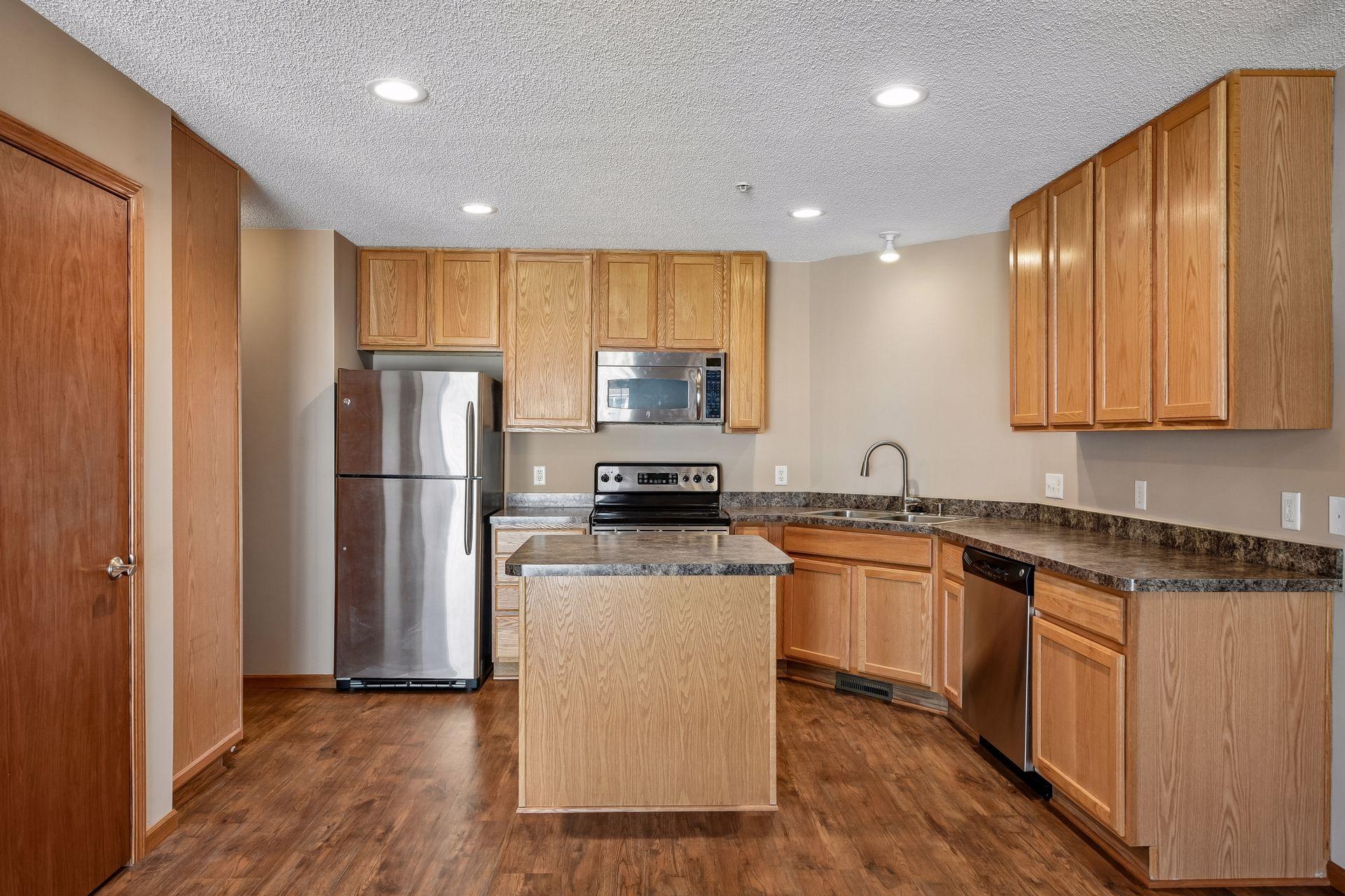 17628 69th Place North Maple Grove, MN 55311 - Photo 3 of 30