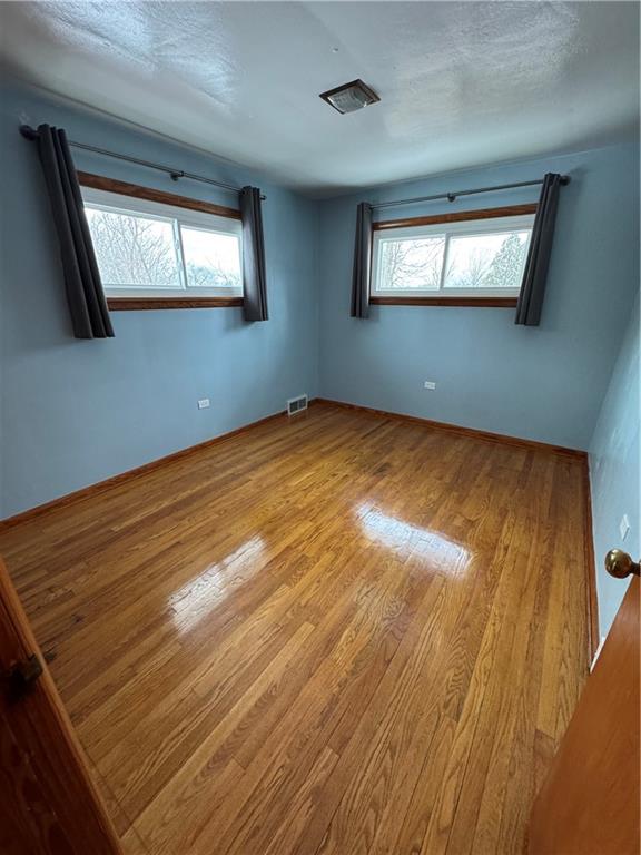 113 Greenhill Drive Butler, PA 16001 - Photo 13 of 19 an empty room with windows