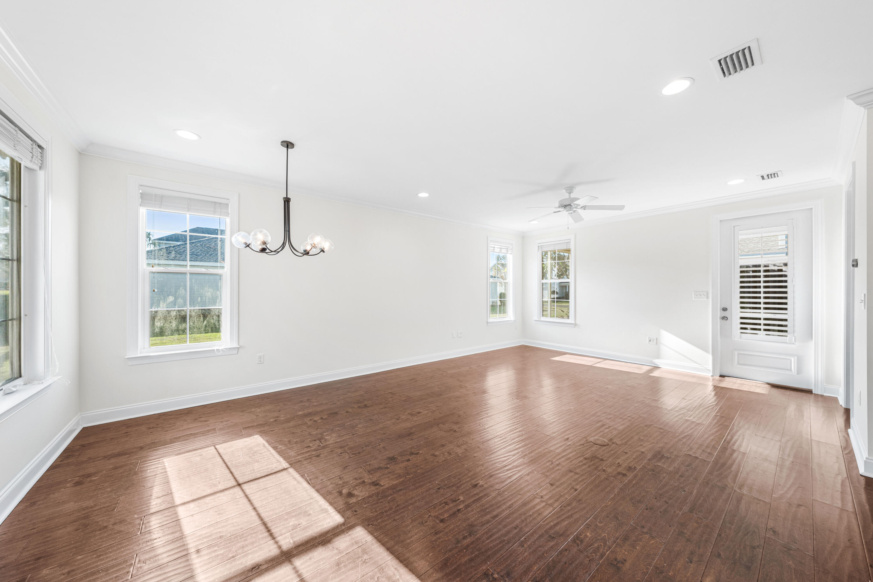 143 Christian Drive Santa Rosa Beach, FL 32459 - Photo 19 of 48 3.1 143 Christian Drive-37