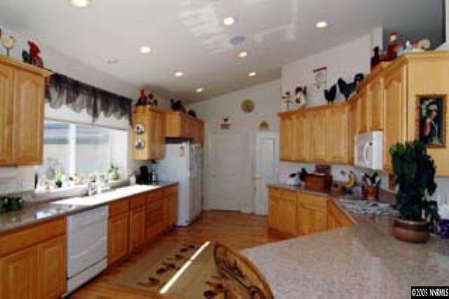 351 Wolf Run Court Reno, NV 89511 - Photo 4 of 9 Photo 4