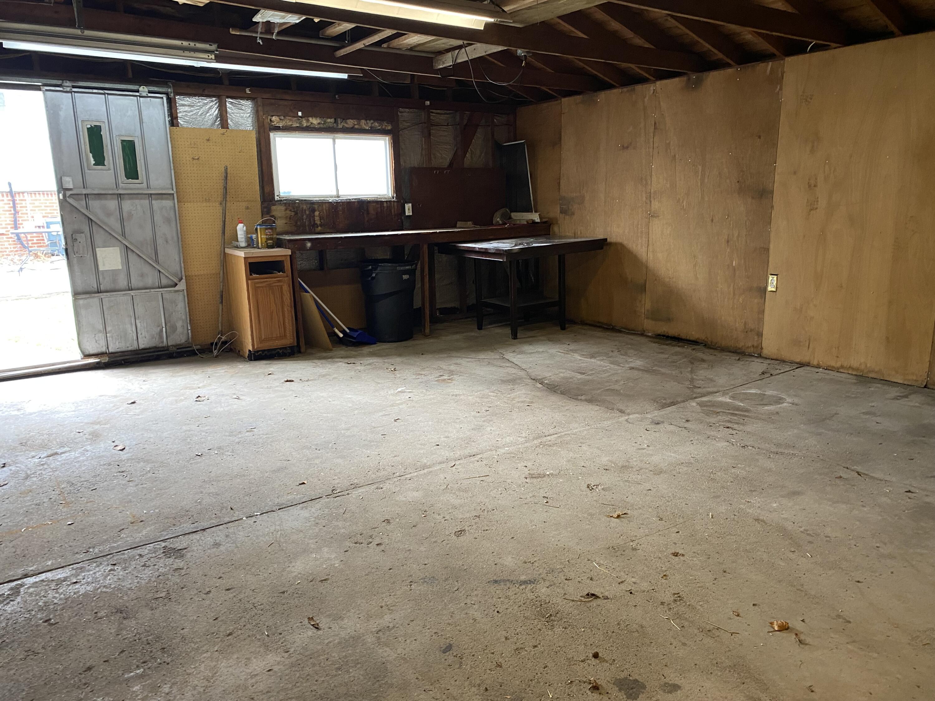 8129 Clippert Street Taylor, MI 48180 - Photo 23 of 23 IMG_1693