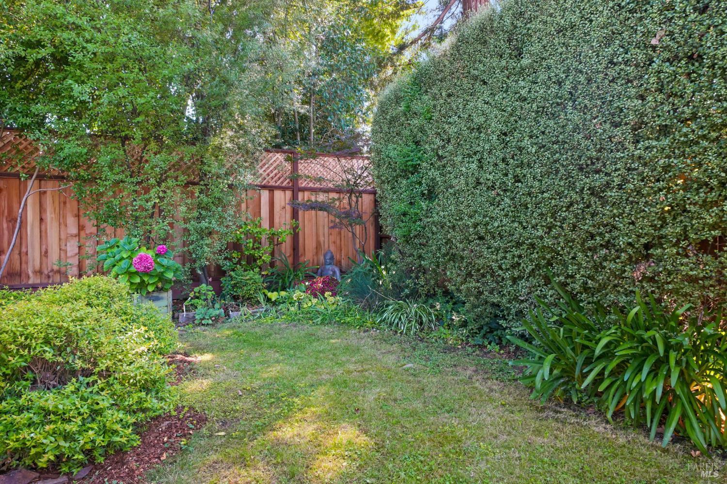 39 Orchard Way Novato, CA 94947 - Photo 27 of 47