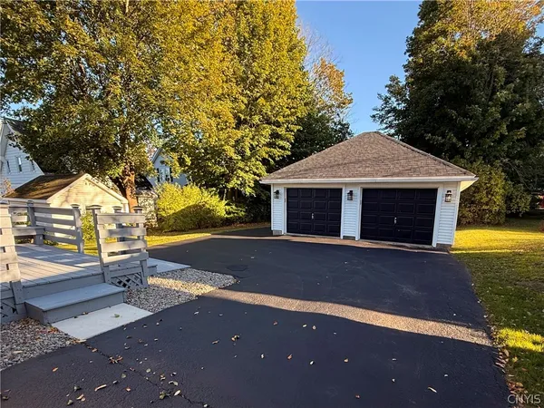 $3,900 | 11 Sanger Avenue, New Hartford, NY 13413