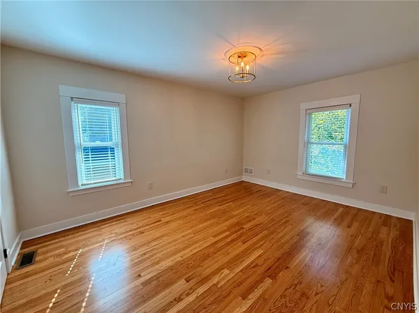 $3,900 | 11 Sanger Avenue, New Hartford, NY 13413