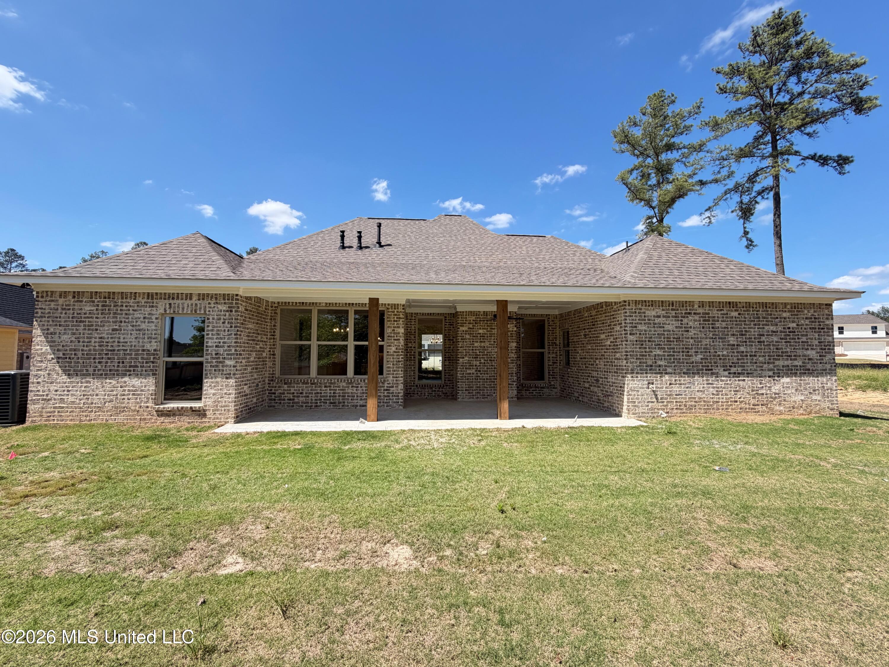 384 Wellstone Place Madison, MS 39110 - Photo 19 of 35 Library - 31 of 36