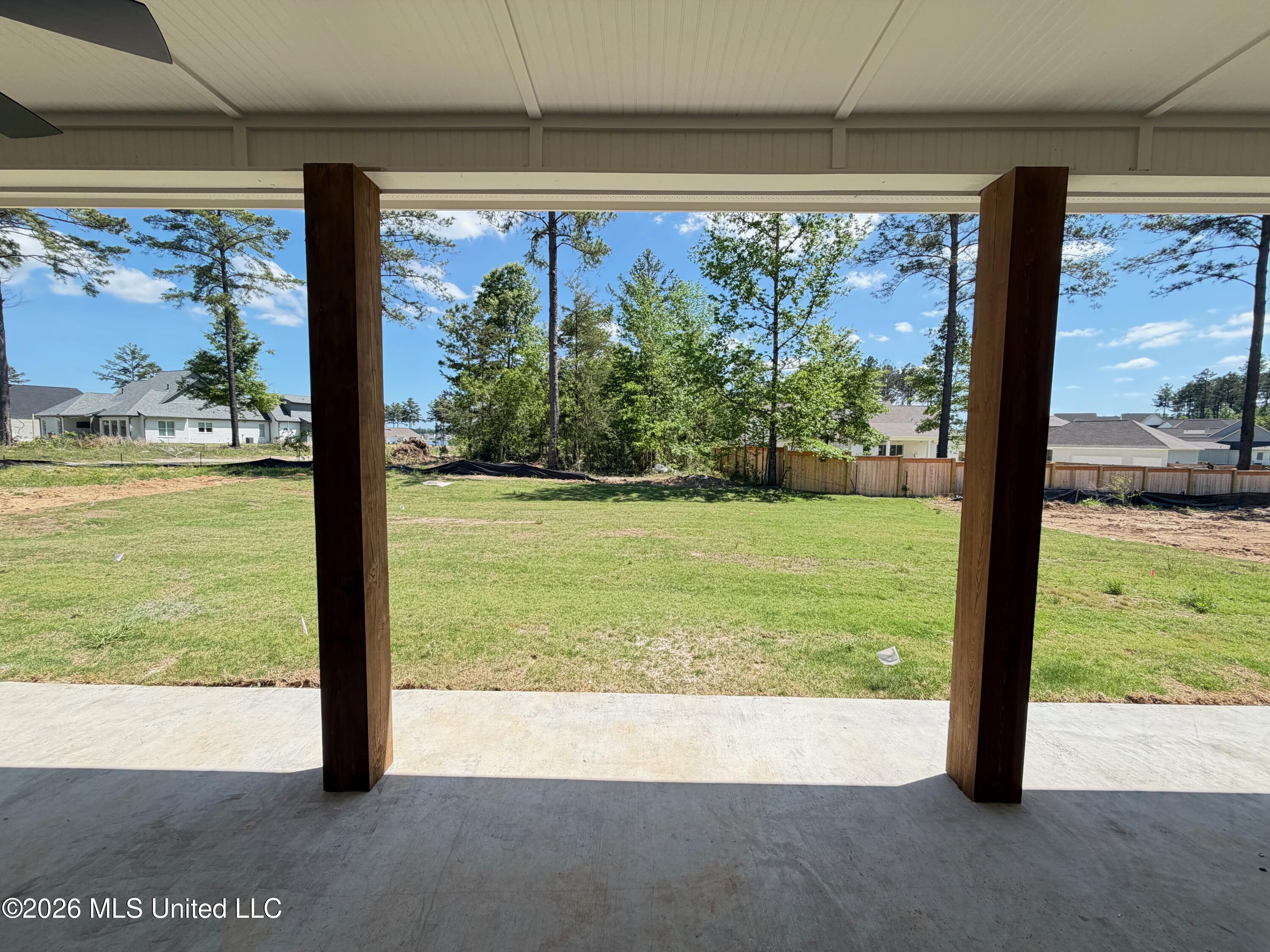 384 Wellstone Place Madison, MS 39110 - Photo 21 of 35 Library - 30 of 36