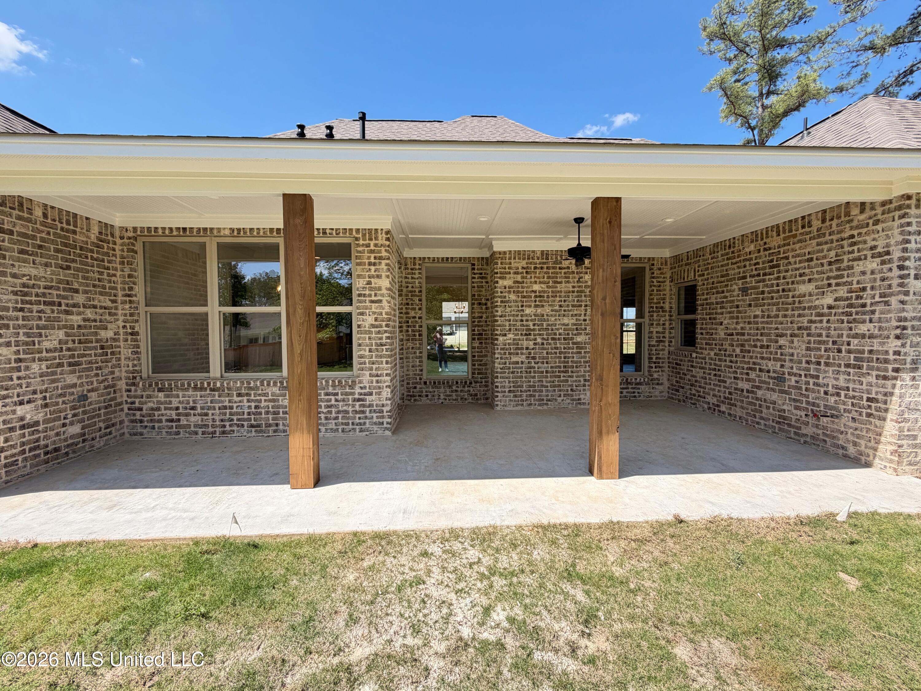 384 Wellstone Place Madison, MS 39110 - Photo 24 of 35 Library - 32 of 36