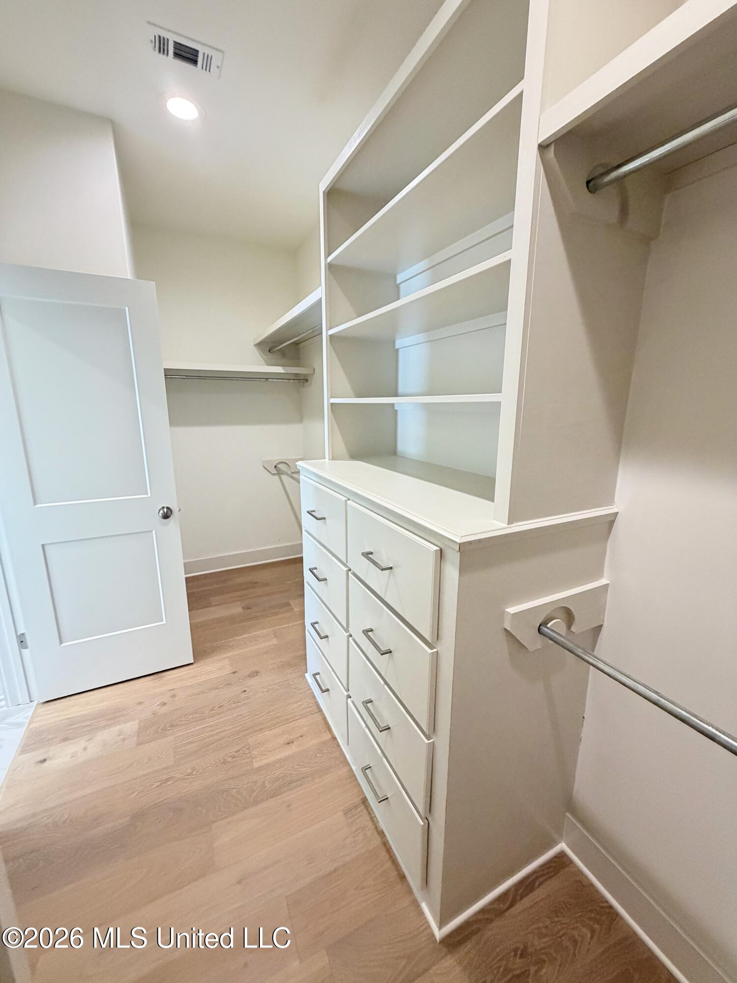 384 Wellstone Place Madison, MS 39110 - Photo 25 of 35 Library - 25 of 36