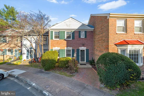 $3,350 | 3221 Adams Court, Fairfax, VA 22030
