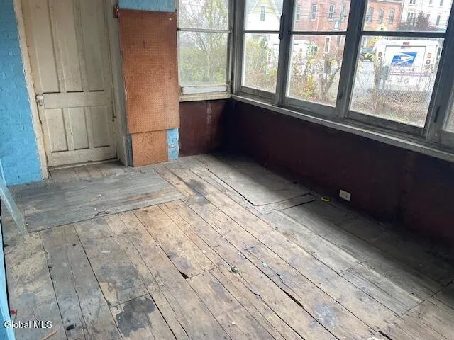 $174,900 | 69 South Main Street, Castleton-on-Hudson, NY 12033