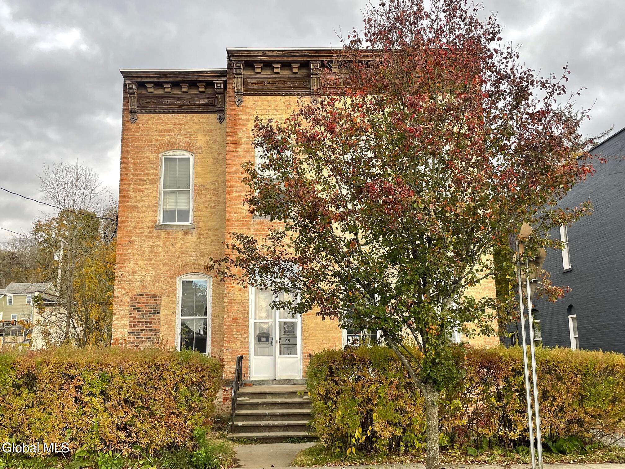 69 South Main Street Castleton-on-Hudson, NY 12033 - Photo 2 of 36 image0