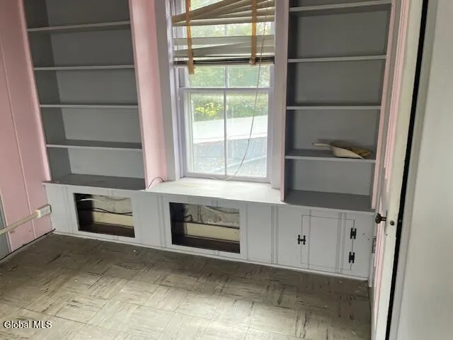 $174,900 | 69 South Main Street, Castleton-on-Hudson, NY 12033