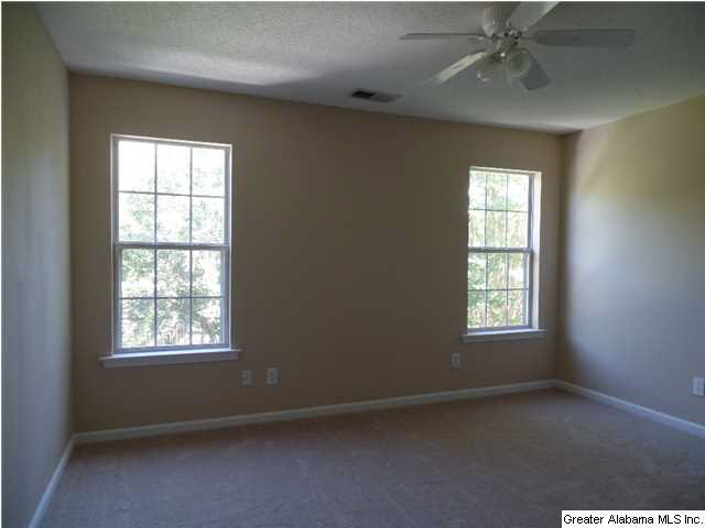 204 Warwick Lane Alabaster, AL 35007 - Photo 10 of 11