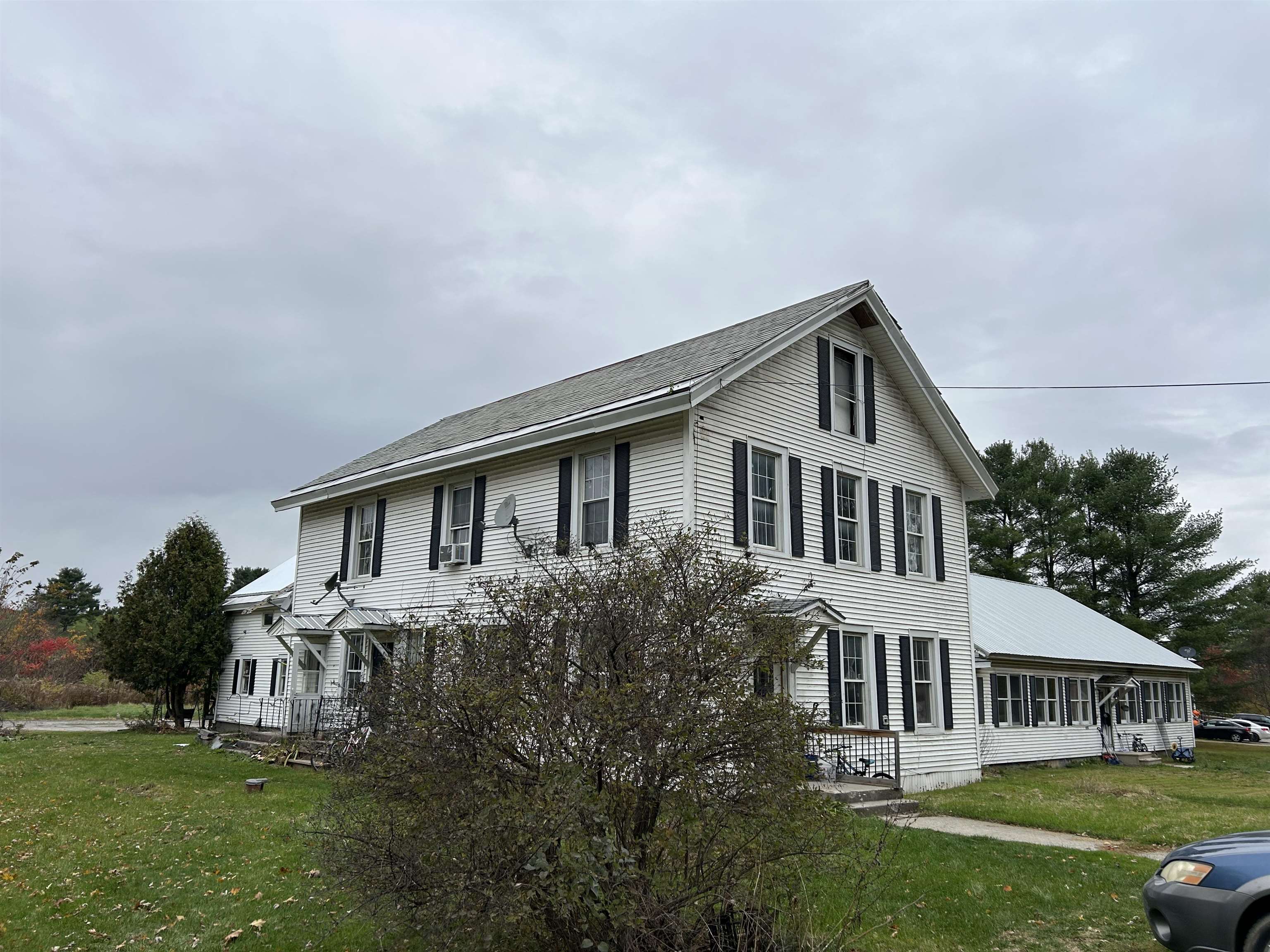 2137 Rte 30 North Castleton, VT 05732 - Photo 4 of 10