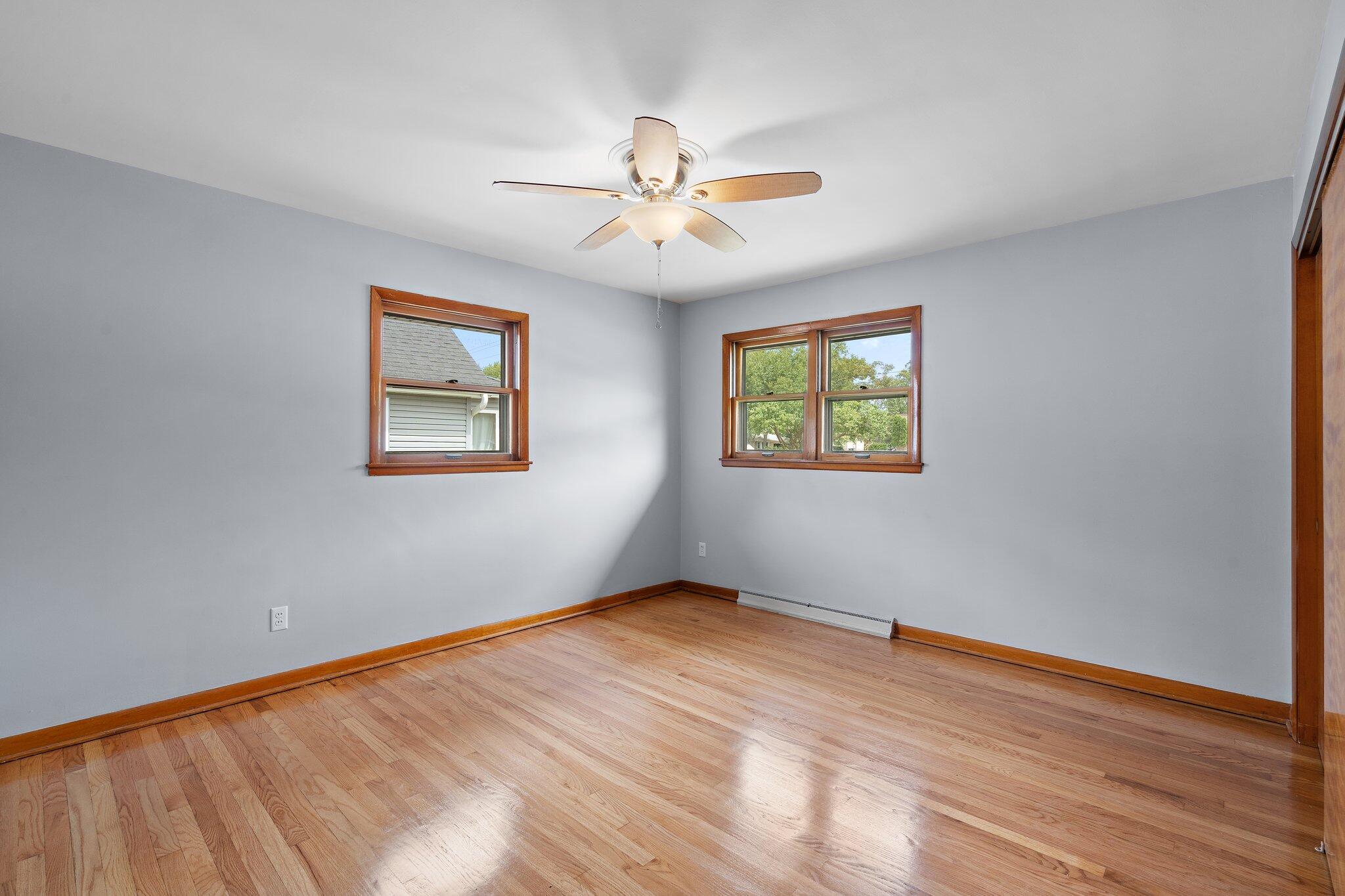 210 South Indiana Avenue Crown Point, IN 46307 - Photo 15 of 24 2048x1365