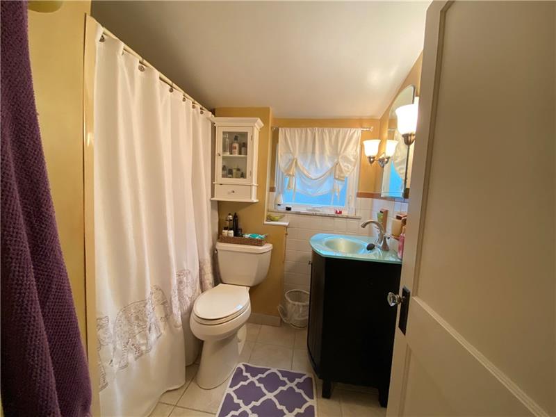 7 Wilkins Road Pittsburgh, PA 15221 - Photo 22 of 25 Gallery Image 22