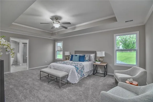 $649,950 | 6118 Lewis Drive, Shawnee, KS 66226