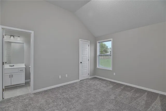 $649,950 | 6118 Lewis Drive, Shawnee, KS 66226