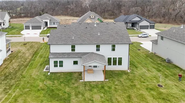 $649,950 | 6118 Lewis Drive, Shawnee, KS 66226