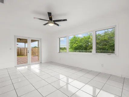 $745,000 | 5317 Southwest 120th Avenue, Cooper City, FL 33330