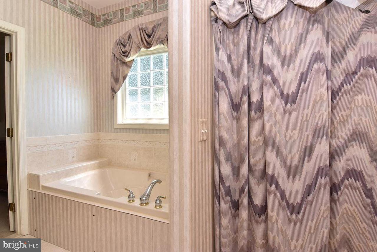 30849 Old Landing Road Laurel, DE 19956 - Photo 16 of 23 Gallery Image 16