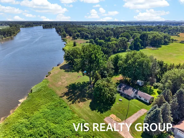 $850,000 | 14911 Groenevelt Road, Spring Lake, MI 49456