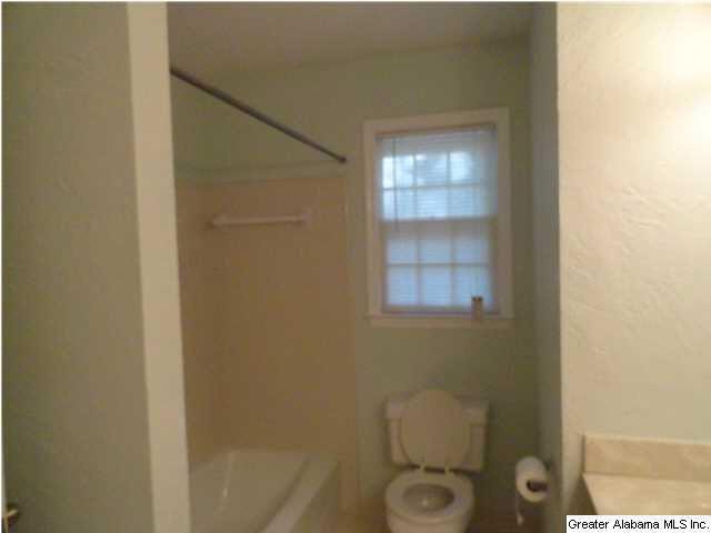 2024 Little Ridge Circle Birmingham, AL 35242 - Photo 15 of 28