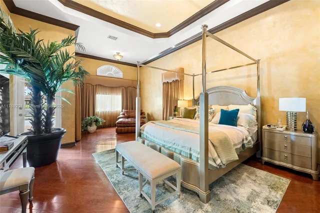 $2,299,900 | 15045 Southwest 37th Street, Davie, FL 33331