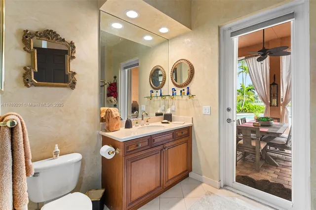 $2,299,900 | 15045 Southwest 37th Street, Davie, FL 33331