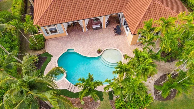 $2,299,900 | 15045 Southwest 37th Street, Davie, FL 33331