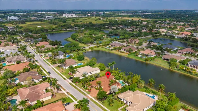 $2,299,900 | 15045 Southwest 37th Street, Davie, FL 33331