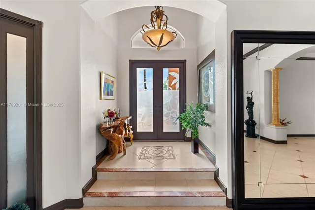 $2,299,900 | 15045 Southwest 37th Street, Davie, FL 33331