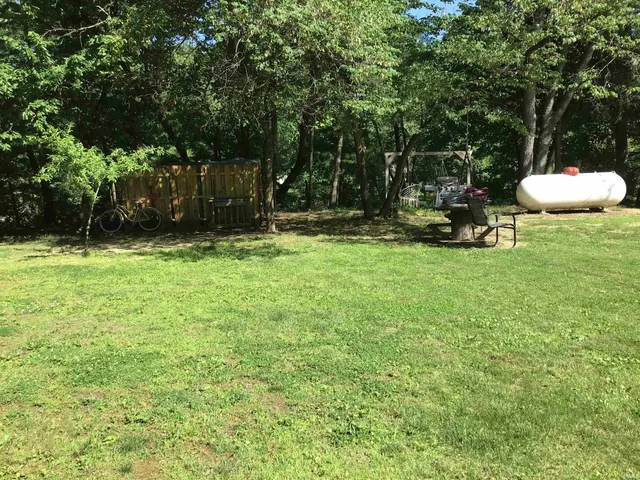 $125,000 | 2338 East Tanner Lane, Winamac, IN 46996