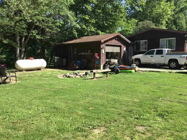 $125,000 | 2338 East Tanner Lane, Winamac, IN 46996