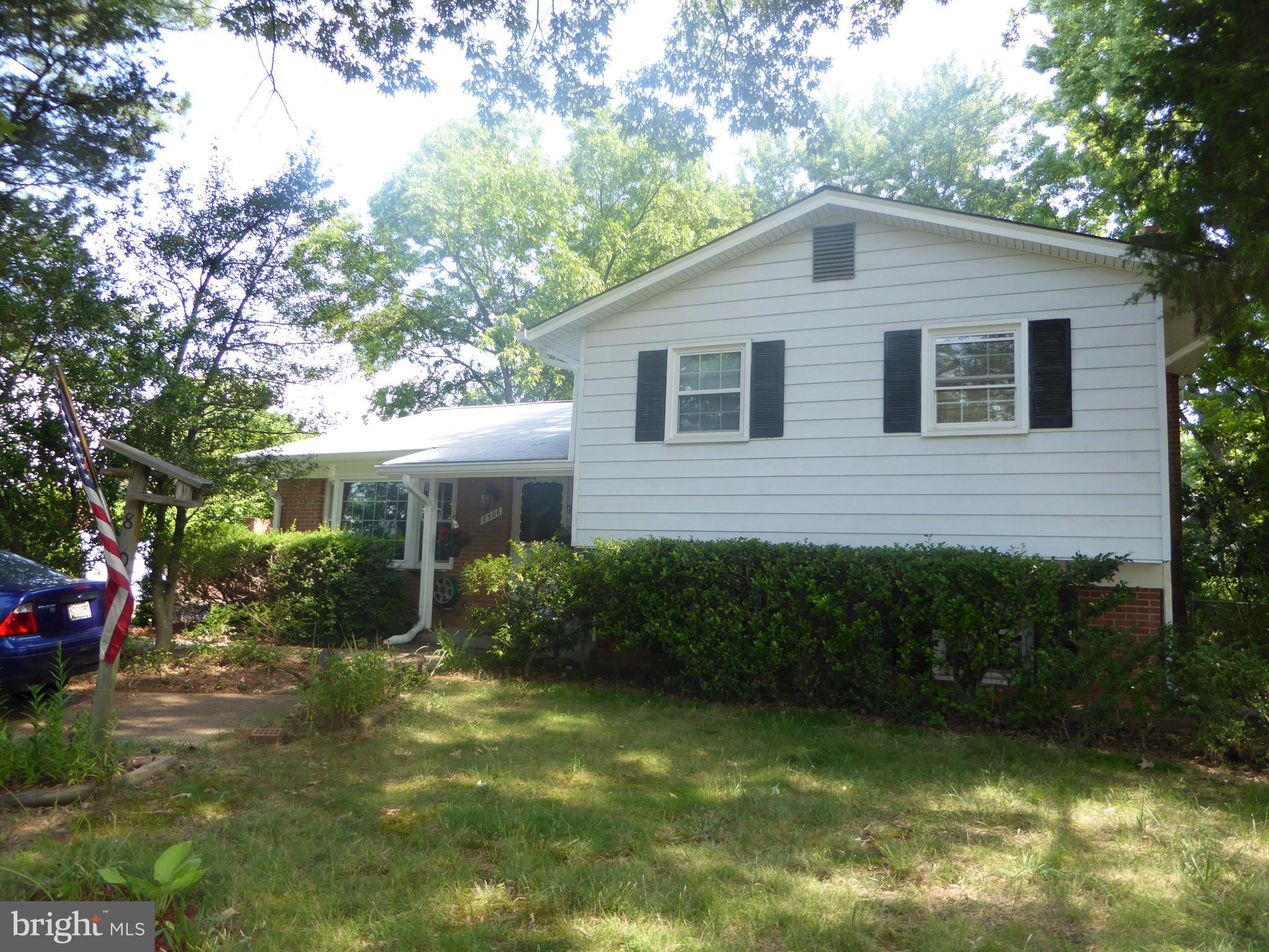 8506 Good Luck Road Lanham, MD 20706 - Photo 1 of 20 Exterior (Front)