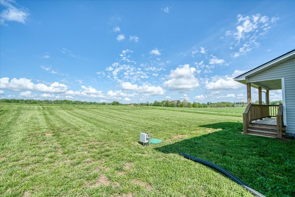 1200 Duck Pond Road Sparta, TN 38583 - Photo 5 of 39