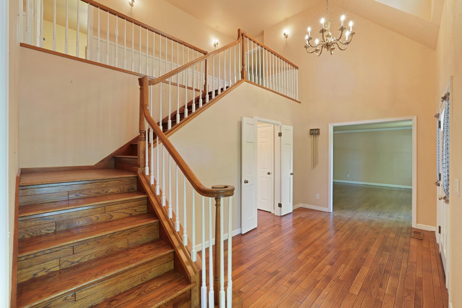 2505 Raleigh Court Turlock, CA 95382 - Photo 8 of 52