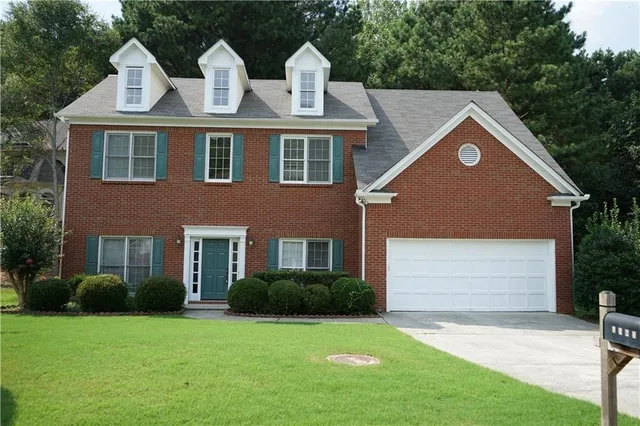 $2,995 | 9420 Coleherne Court, Alpharetta, GA 30022