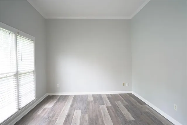 $2,995 | 9420 Coleherne Court, Alpharetta, GA 30022