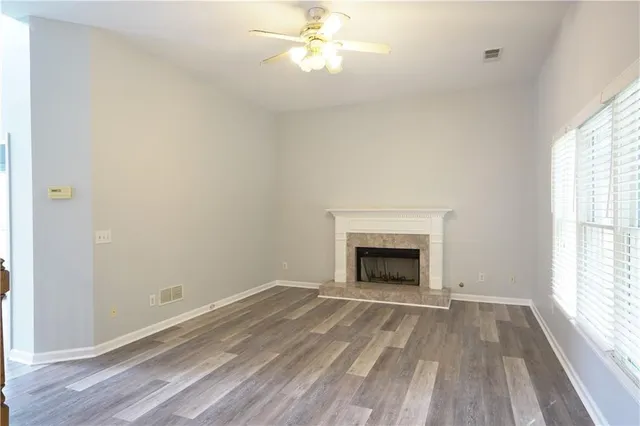 $2,995 | 9420 Coleherne Court, Alpharetta, GA 30022