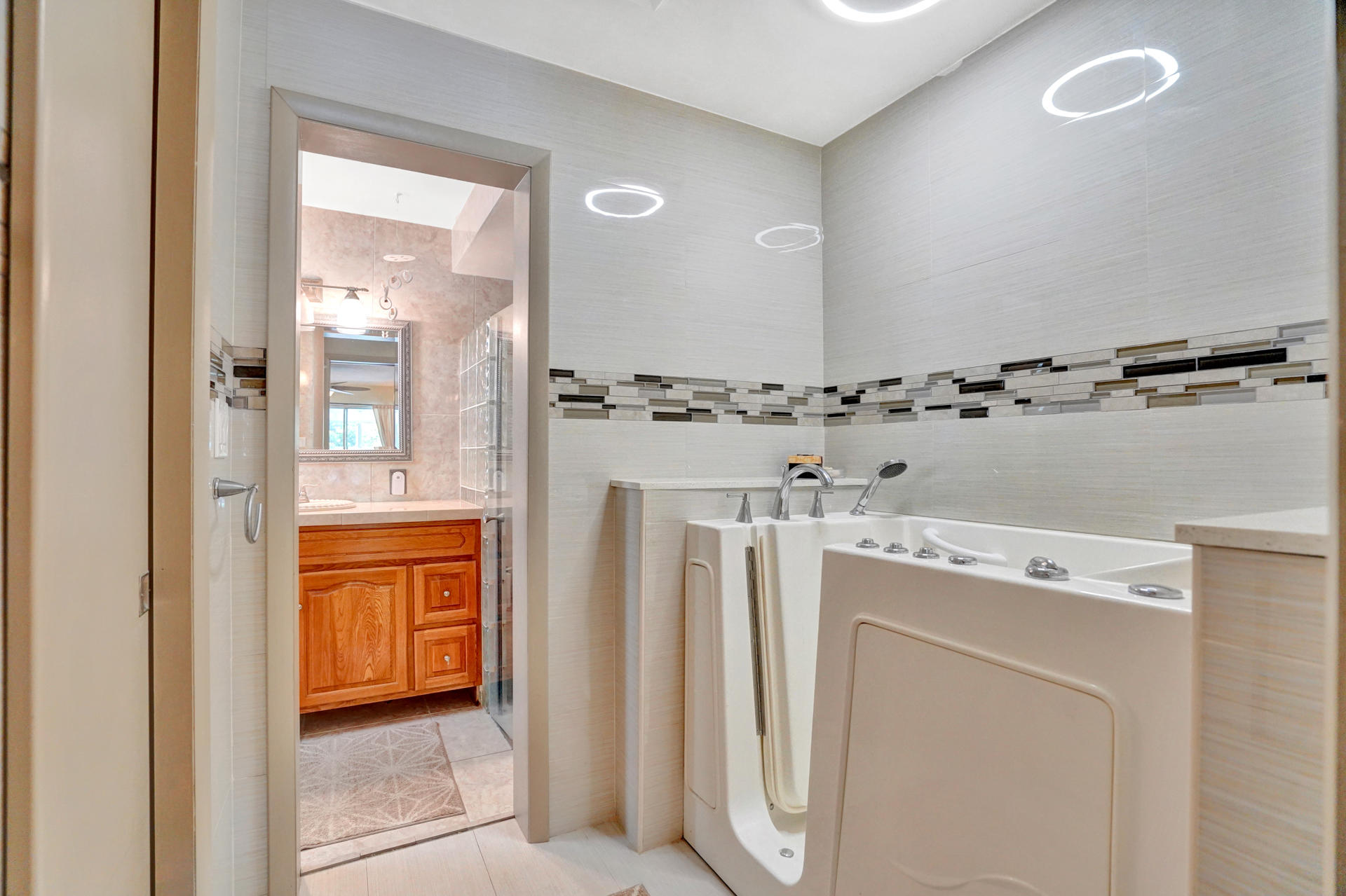 1521 Southwest 13th Drive Boca Raton, FL 33486 - Photo 18 of 45 DSC01997
