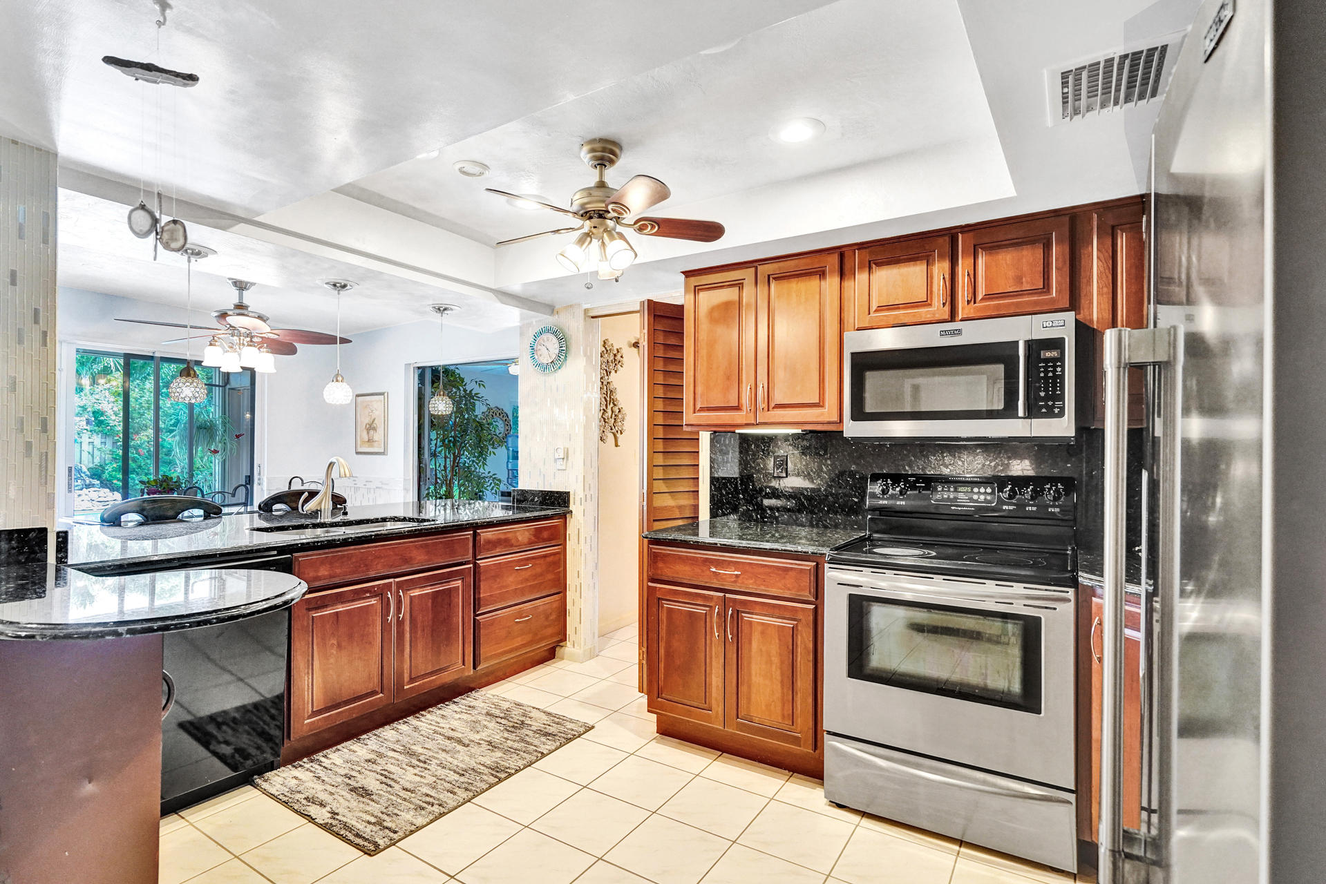 1521 Southwest 13th Drive Boca Raton, FL 33486 - Photo 34 of 45 DSC02056