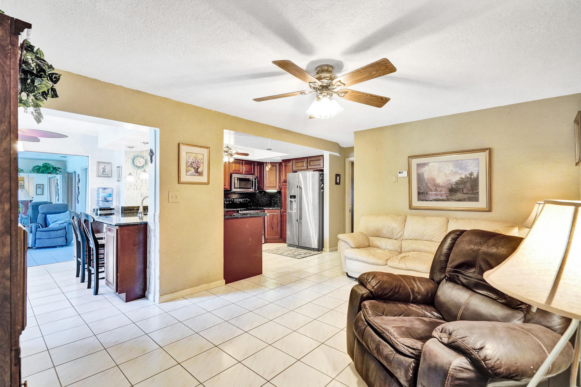 1521 Southwest 13th Drive Boca Raton, FL 33486 - Photo 37 of 45 DSC02065