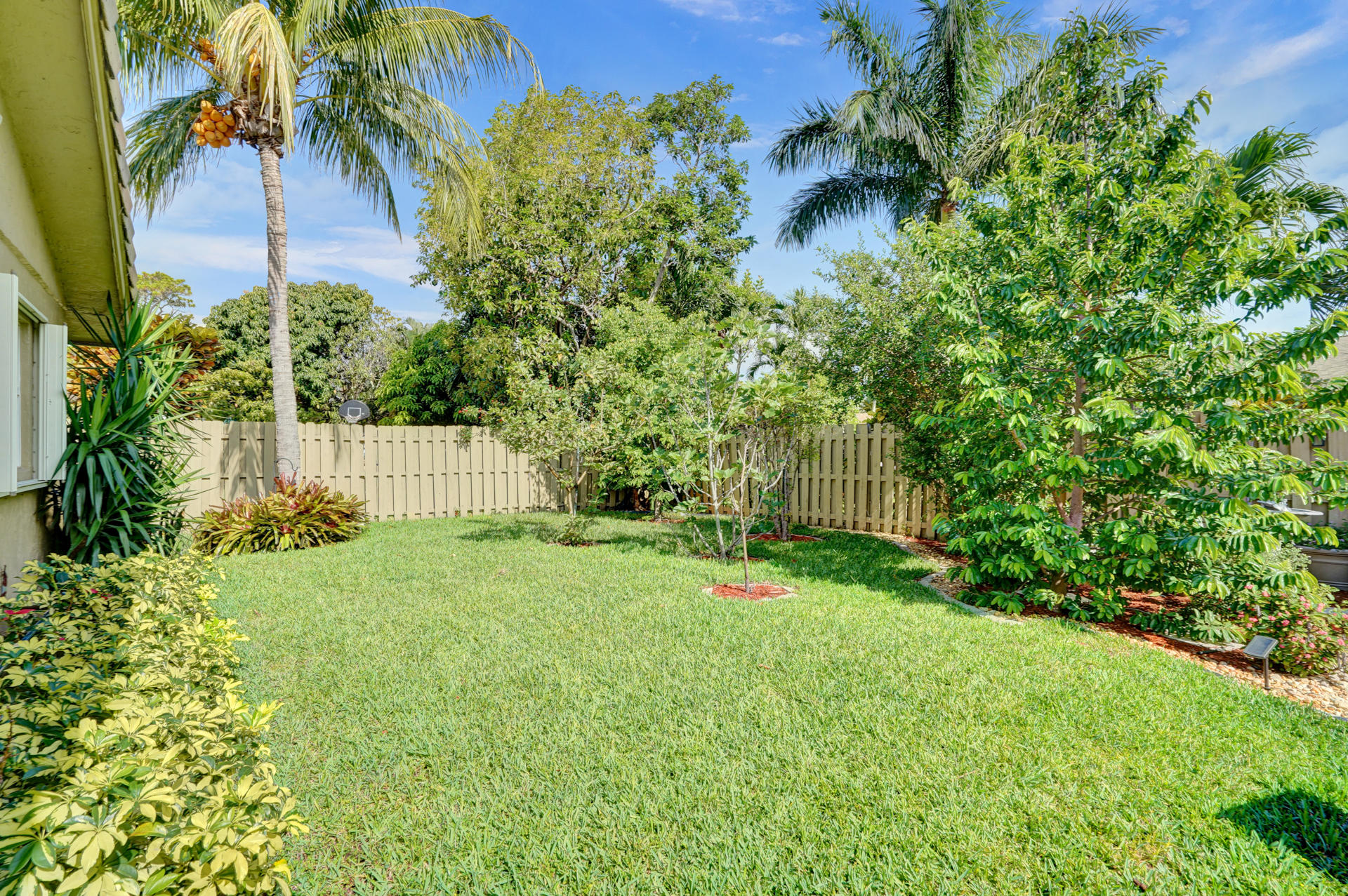 1521 Southwest 13th Drive Boca Raton, FL 33486 - Photo 8 of 45 DSC01951